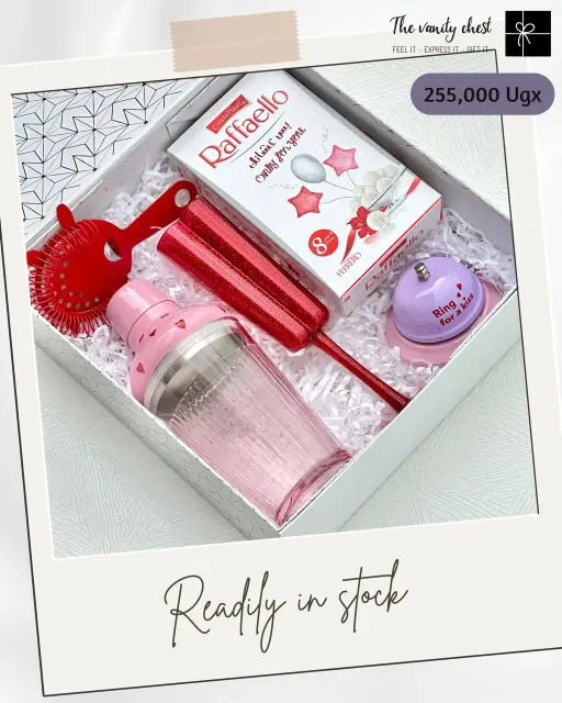The Sweetheart Soirée Box view 1